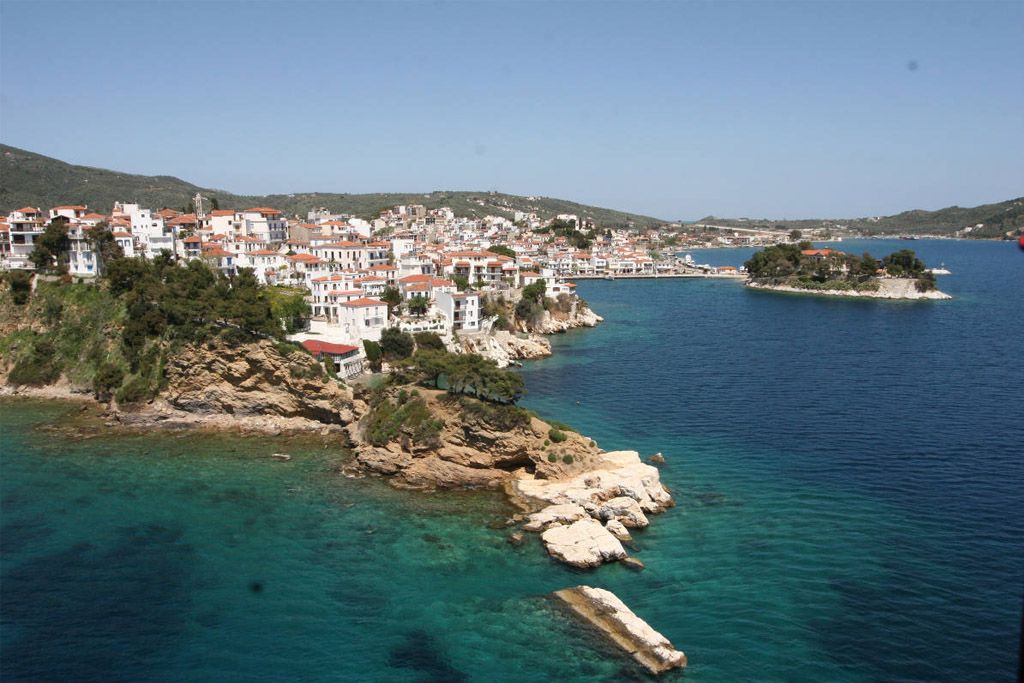 Explore the Effervescent Character of Skiathos Town
